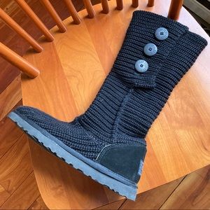 UGG® Classic Cardy Knit Boots in Black